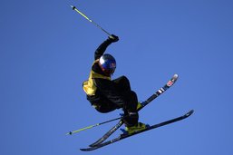 Ski freestyle: Mathilde Gremaud assure et passe la qualification du Laax Open